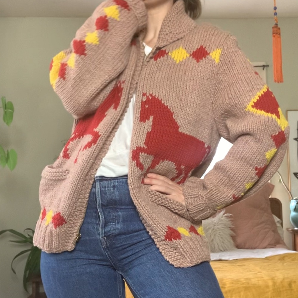 VTG Cowichan Horses Jockey Diamonds Sweater XL